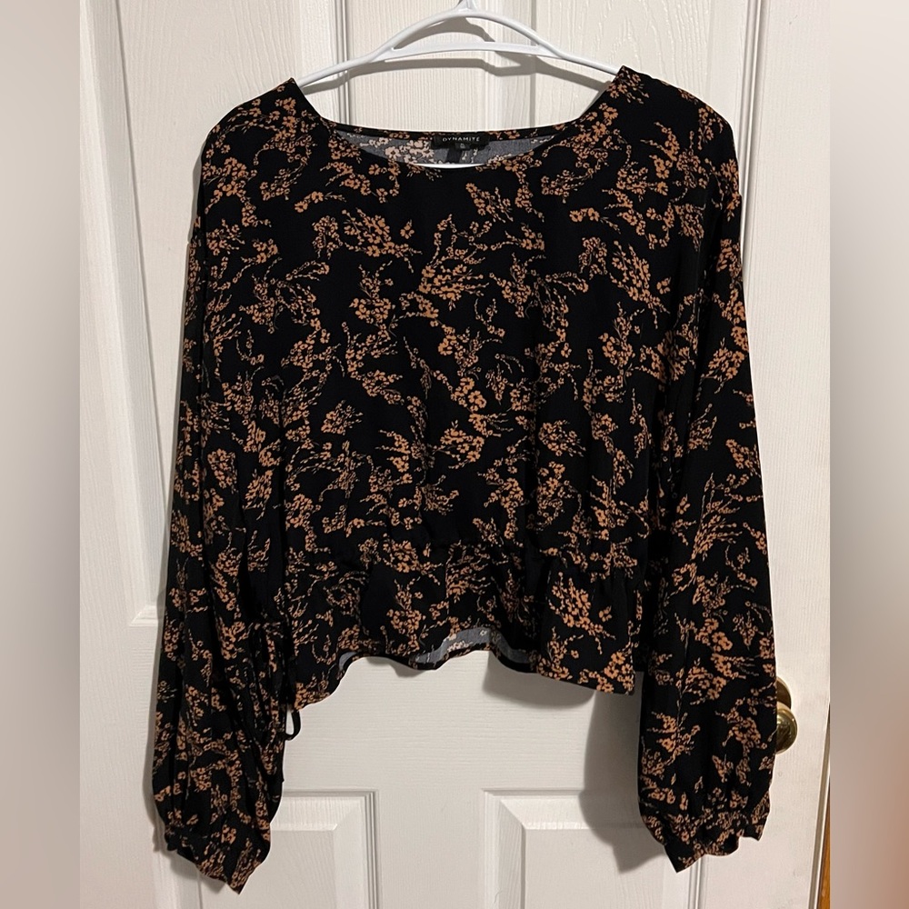 Dynamite Floral Fall Blouse